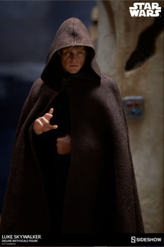 Star Wars  - Luke Skywalker 1/6th Scale Action Figure